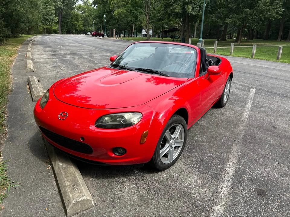 2008 Mazda NC MX-5 Miata - Image 3 of 5