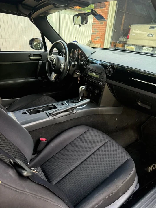2008 Mazda NC MX-5 Miata - Image 11 of 15