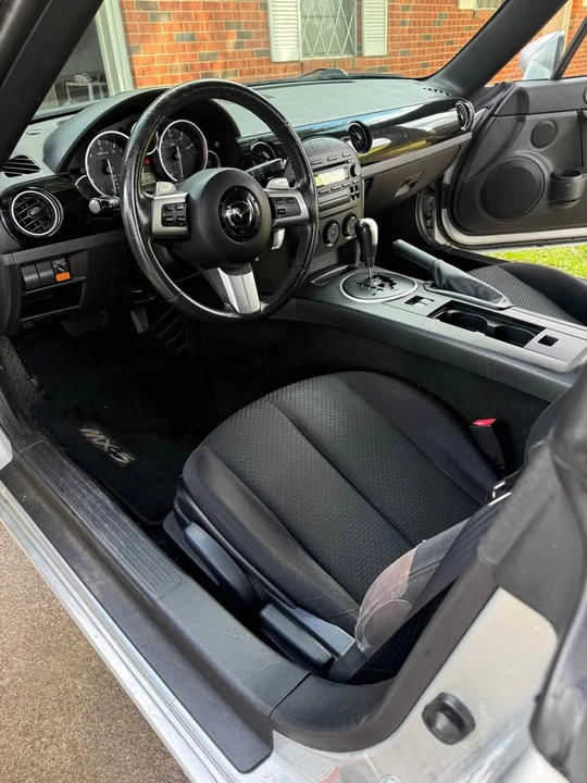 2008 Mazda NC MX-5 Miata - Image 13 of 15