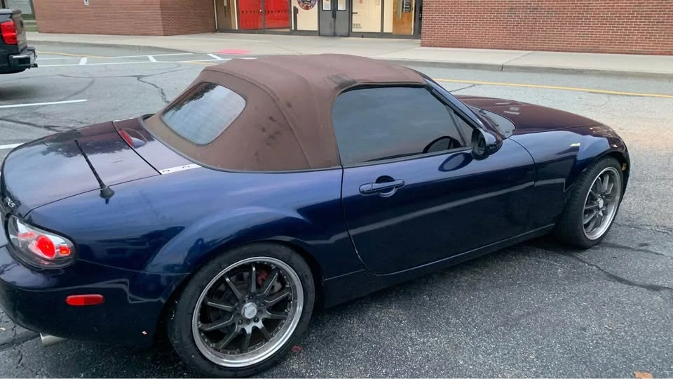 2008 Mazda NC MX-5 Miata - Image 8 of 14