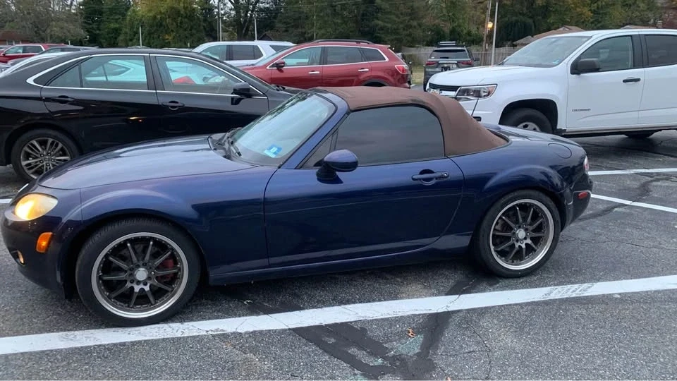 2008 Mazda NC MX-5 Miata - Image 10 of 14