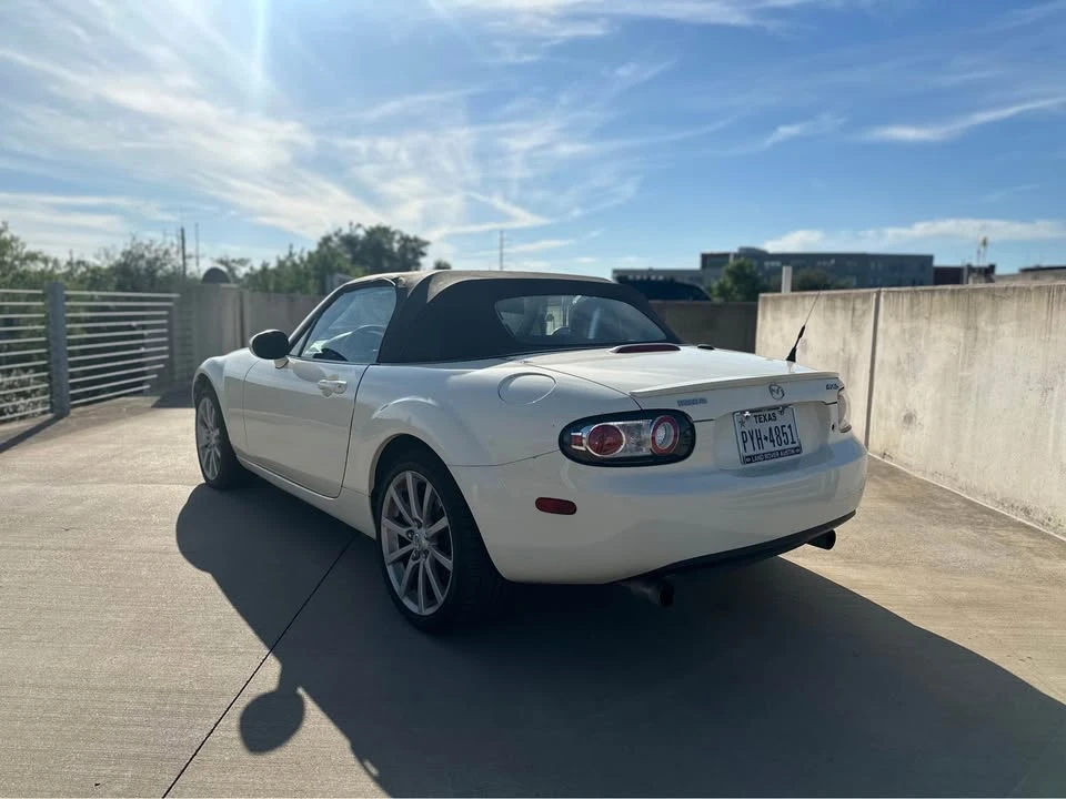 2008 Mazda NC MX-5 Miata - Image 4 of 12