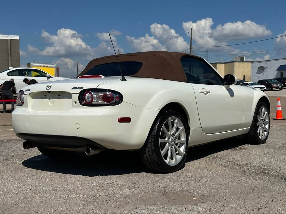 2008 Mazda NC MX-5 Miata - Image 3 of 16