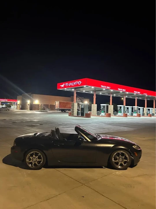 2008 Mazda NC MX-5 Miata - Image 3 of 8