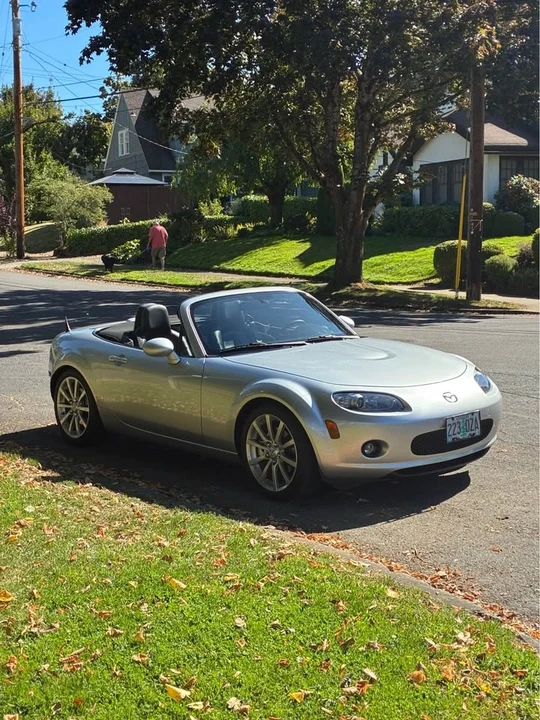 2008 Mazda NC MX-5 Miata - Image 17 of 19