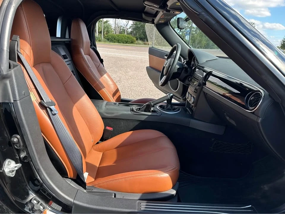 2008 Mazda NC MX-5 Miata - Image 13 of 17