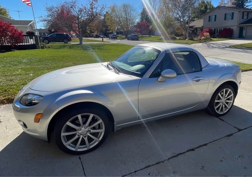 2008 Mazda NC MX-5 Miata - Image 3 of 11