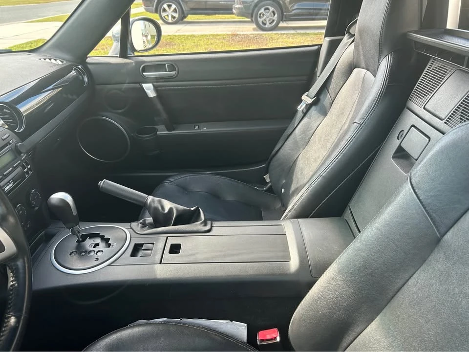 2008 Mazda NC MX-5 Miata - Image 4 of 4