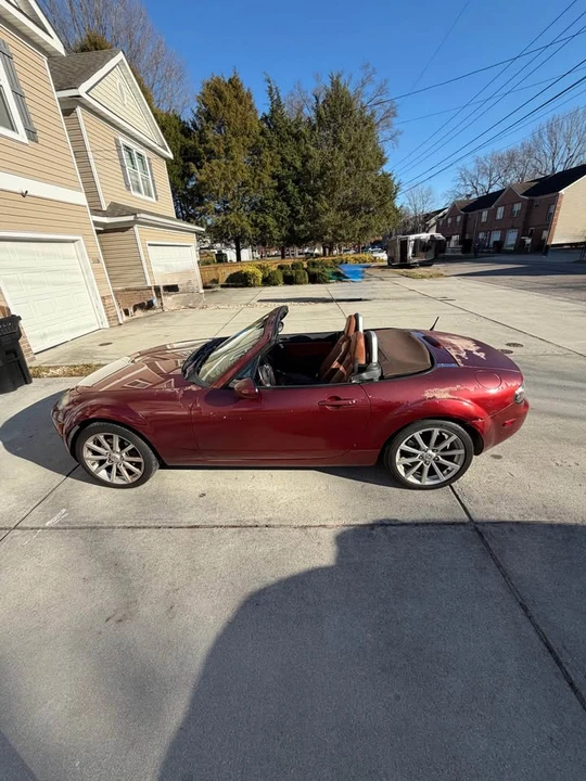 2008 Mazda NC MX-5 Miata - Image 4 of 16