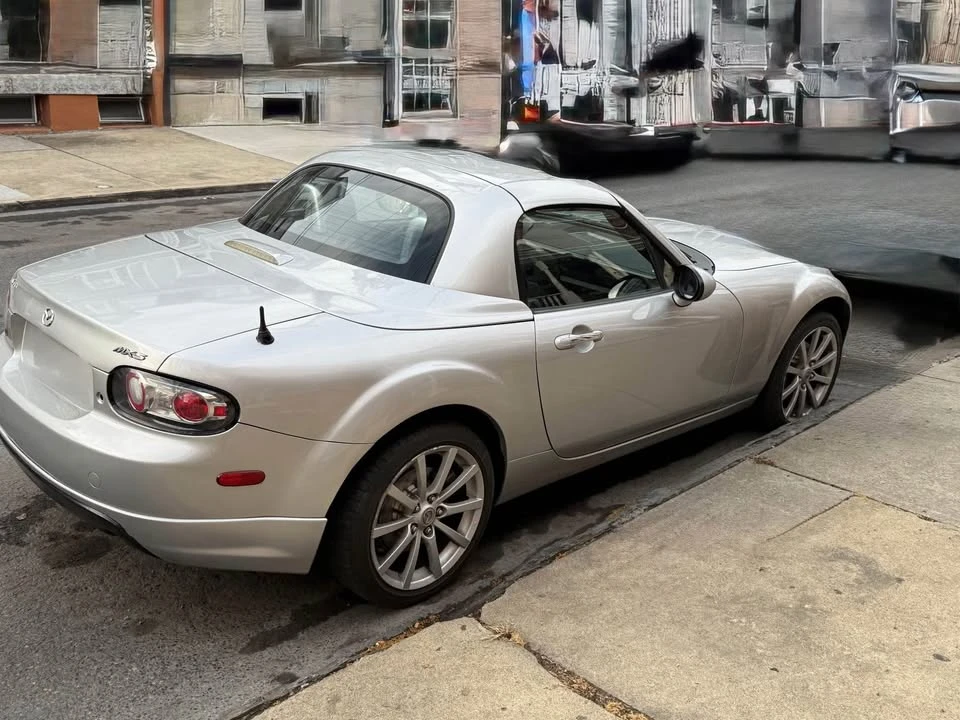 2008 Mazda NC MX-5 Miata - Image 4 of 20
