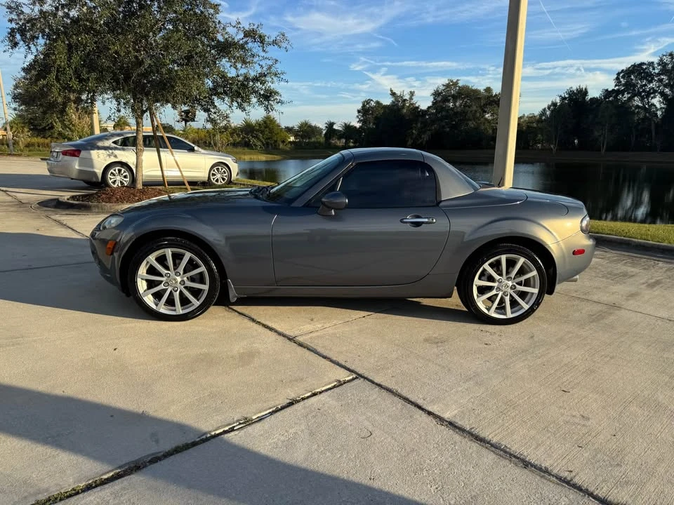 2008 Mazda NC MX-5 Miata - Image 6 of 17