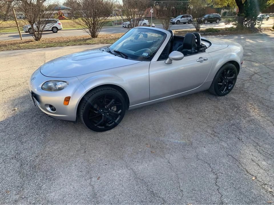 2008 Mazda NC MX-5 Miata - Image 10 of 20