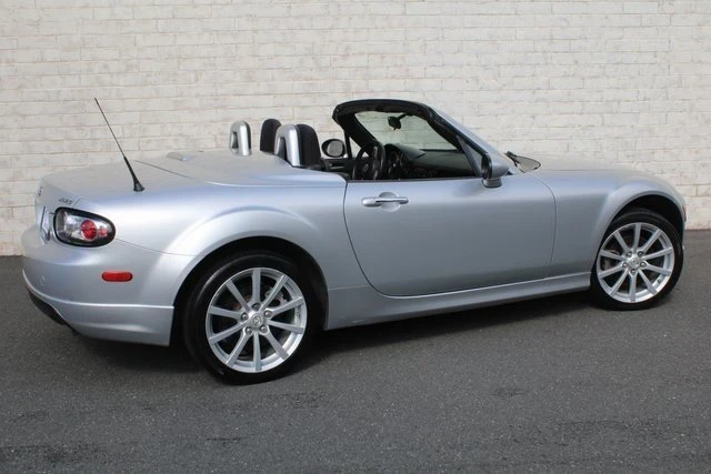 2008 Mazda NC MX-5 Miata - Image 8 of 20