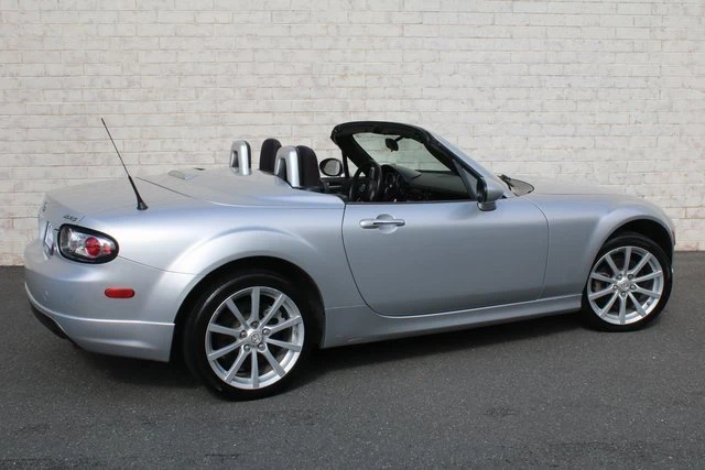 2008 Mazda NC MX-5 Miata - Image 9 of 20