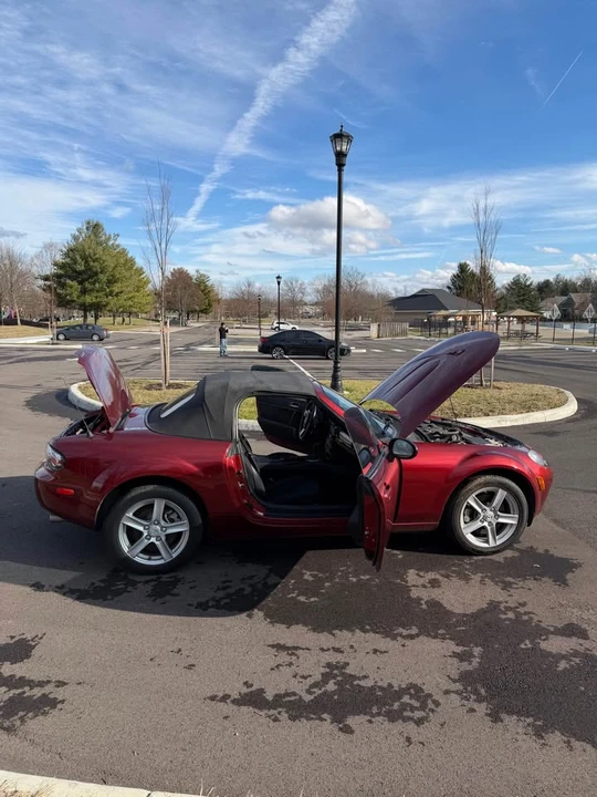 2008 Mazda NC MX-5 Miata - Image 8 of 13