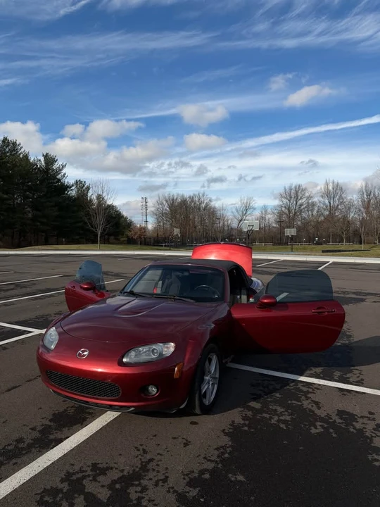 2008 Mazda NC MX-5 Miata - Image 2 of 9