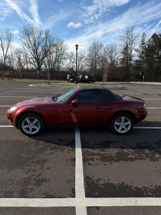 2008 Mazda NC MX-5 Miata - Image 9 of 9