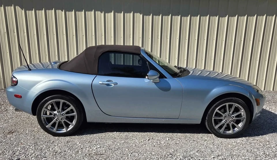 2008 Mazda NC MX-5 Miata - Image 2 of 9