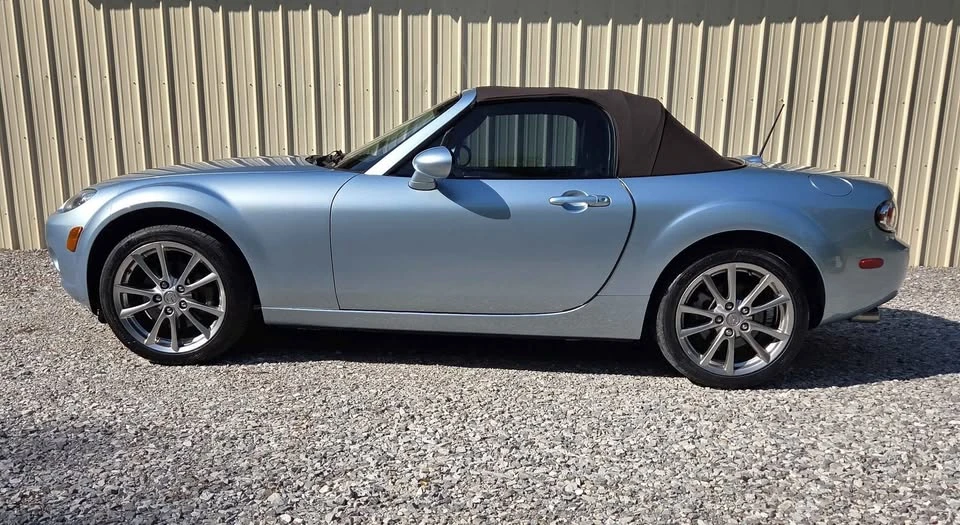 2008 Mazda NC MX-5 Miata - Image 3 of 9