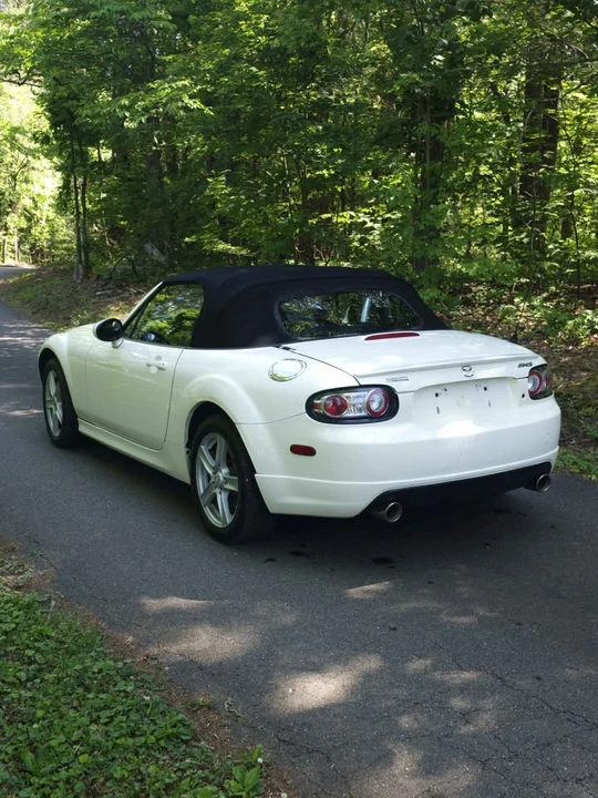 2008 Mazda NC MX-5 Miata - Image 3 of 14
