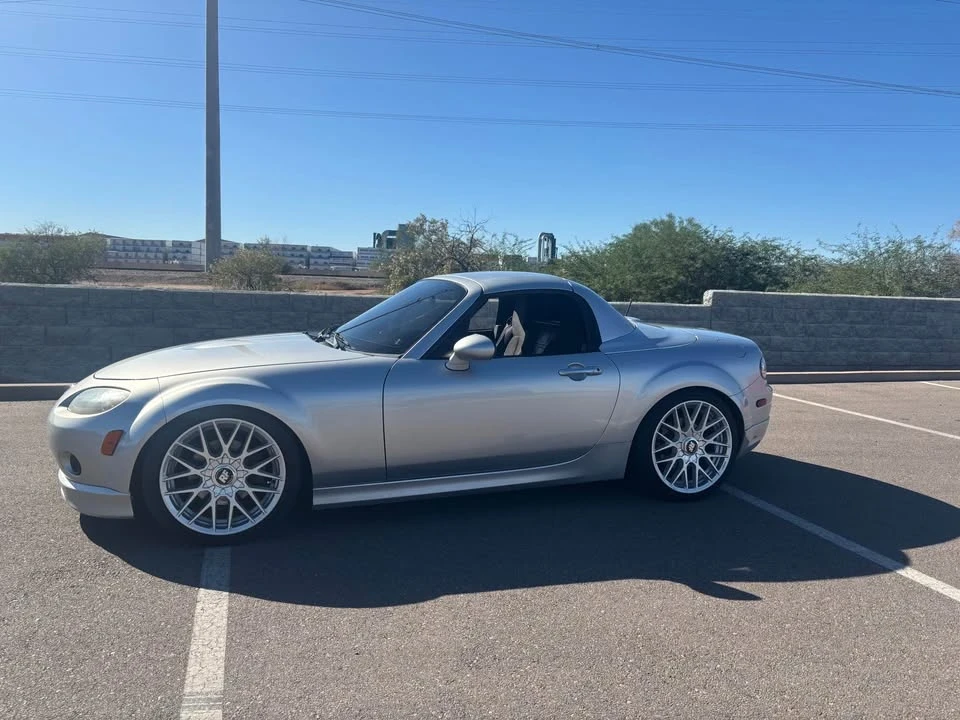 2008 Mazda NC MX-5 Miata - Image 4 of 8
