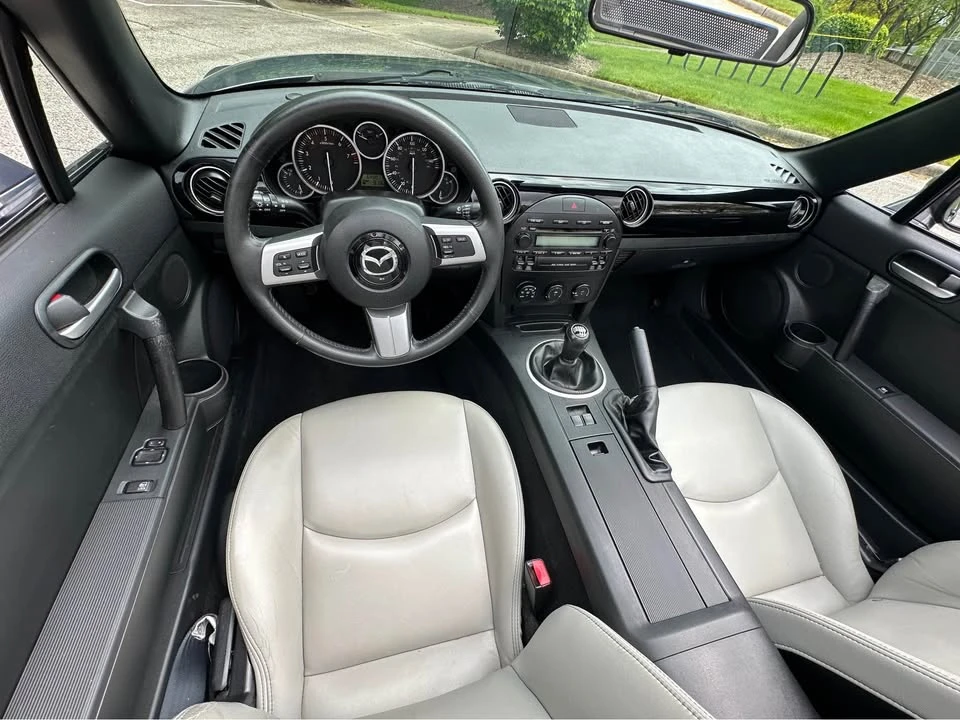 2008 Mazda NC MX-5 Miata - Image 13 of 19