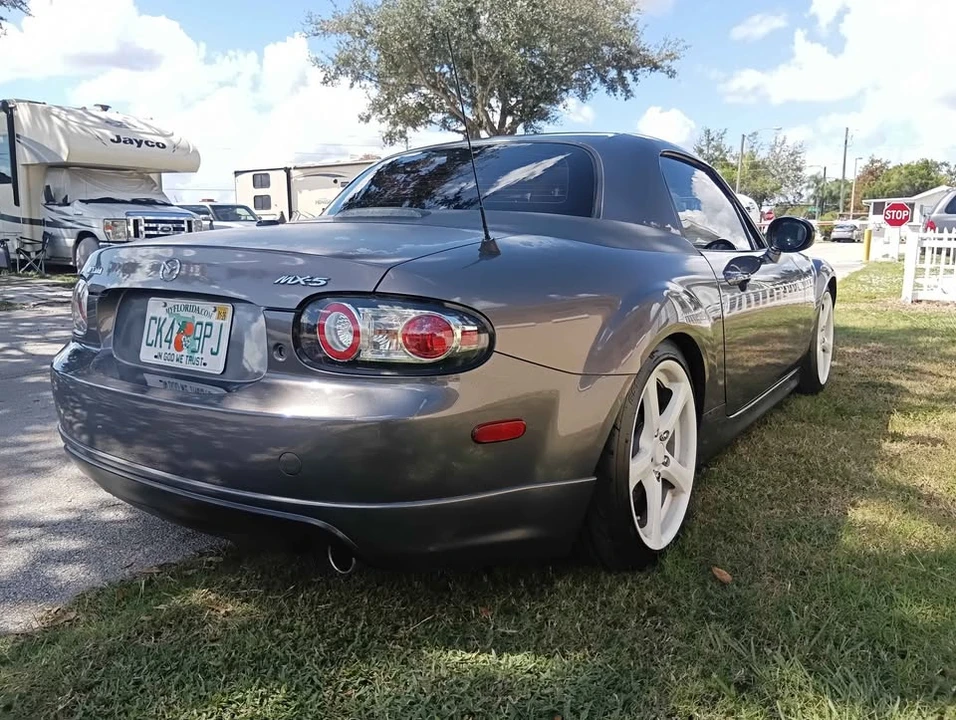 2008 Mazda NC MX-5 Miata - Image 9 of 10