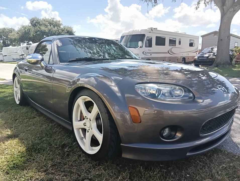 2008 Mazda NC MX-5 Miata - Image 4 of 10
