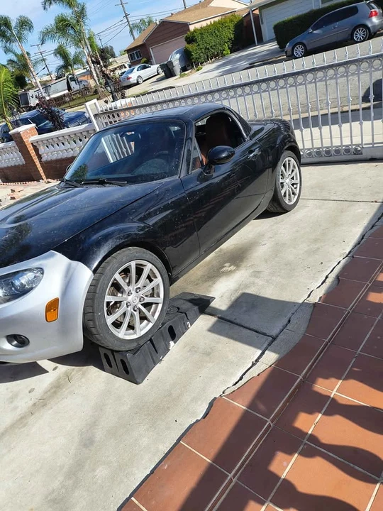 2008 Mazda NC MX-5 Miata - Image 3 of 6
