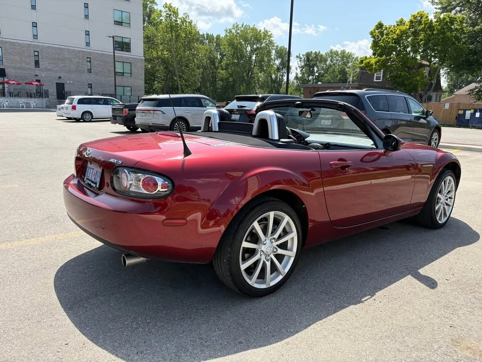 2008 Mazda NC MX-5 Miata - Image 5 of 17