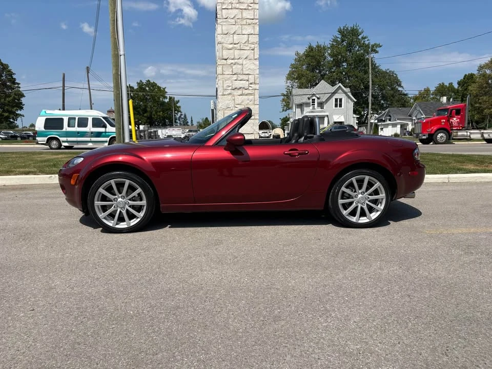 2008 Mazda NC MX-5 Miata - Image 3 of 17
