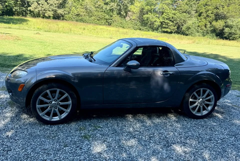 2008 Mazda NC MX-5 Miata - Image 8 of 9