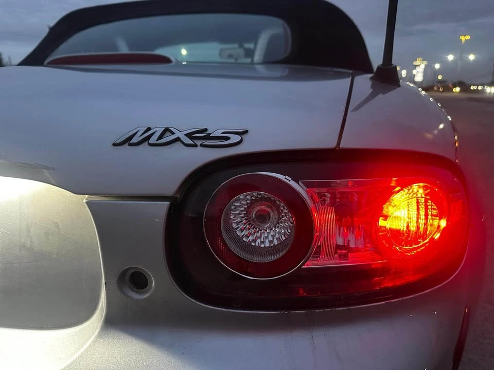 2008 Mazda NC MX-5 Miata - Image 18 of 18