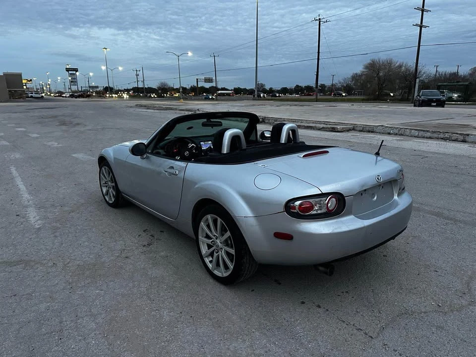 2008 Mazda NC MX-5 Miata - Image 5 of 18