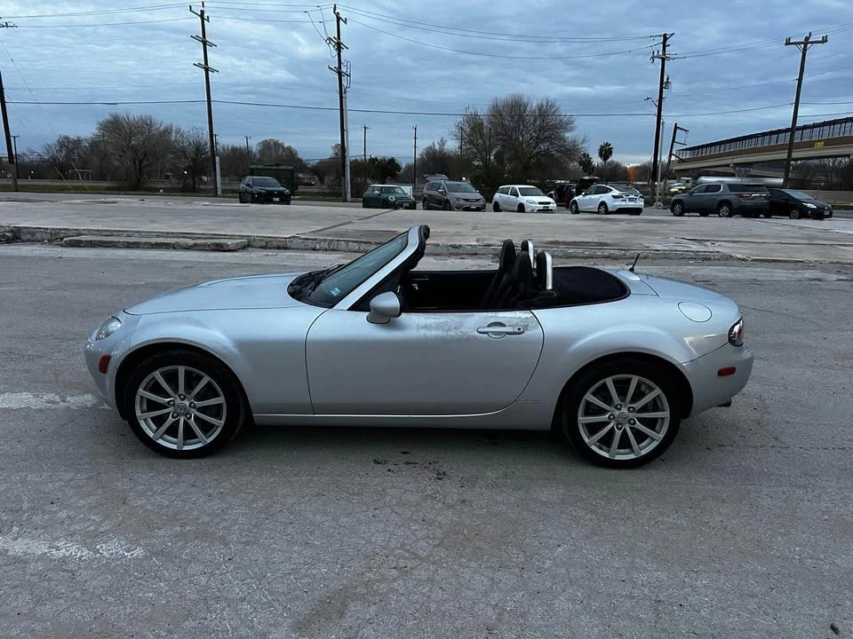 2008 Mazda NC MX-5 Miata - Image 3 of 18