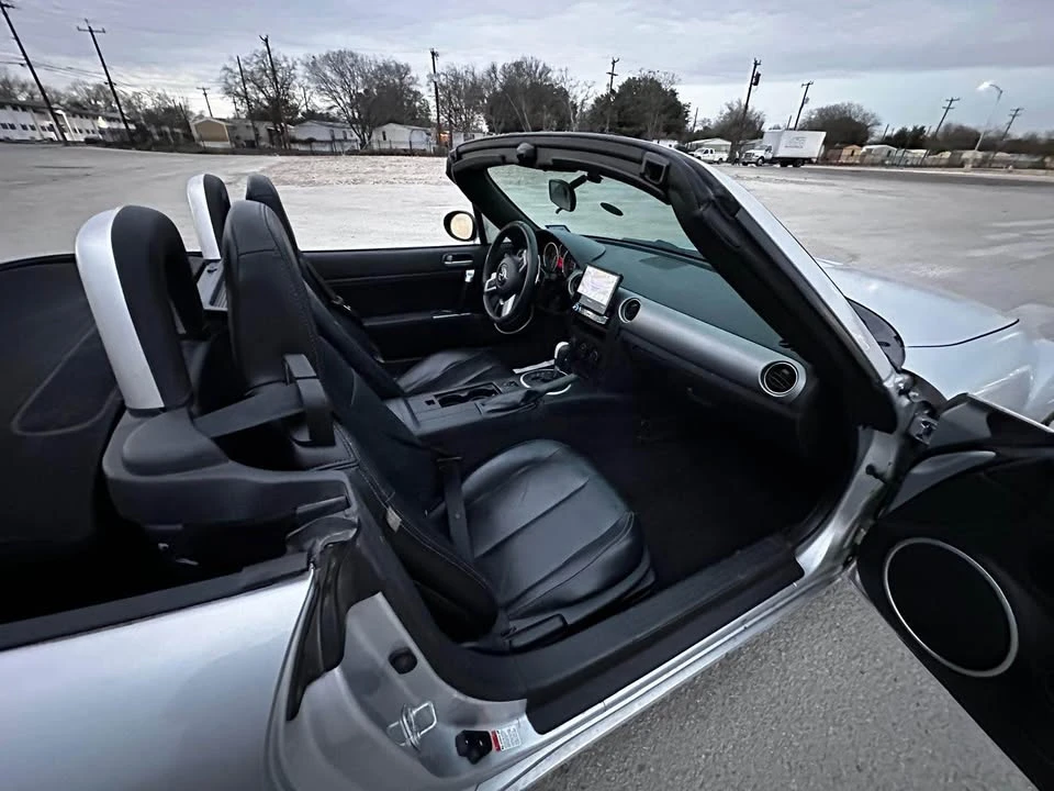 2008 Mazda NC MX-5 Miata - Image 8 of 18