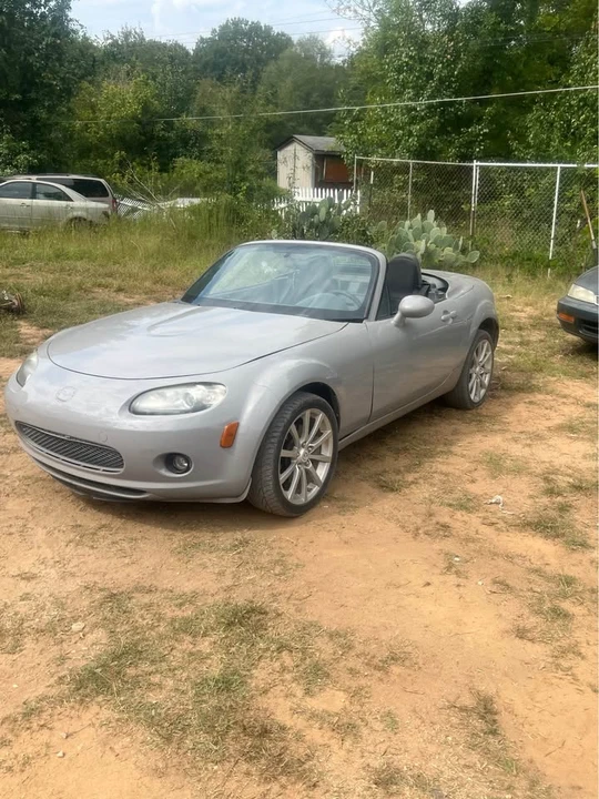 2008 Mazda NC MX-5 Miata - Image 5 of 9