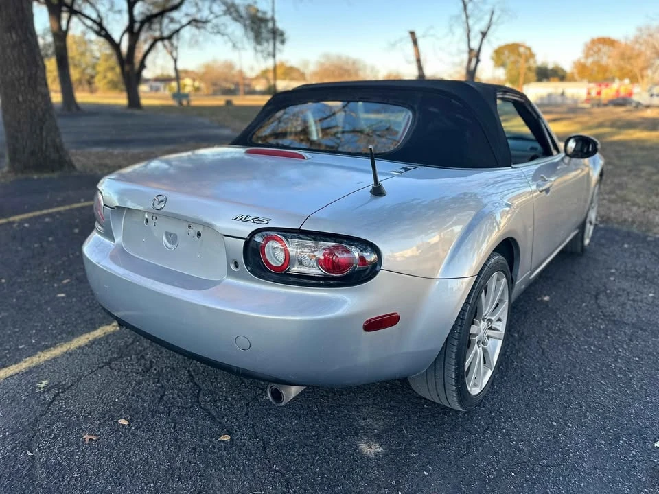 2008 Mazda NC MX-5 Miata - Image 4 of 16