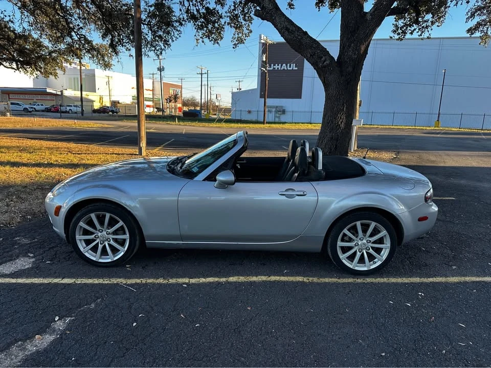 2008 Mazda NC MX-5 Miata - Image 6 of 12