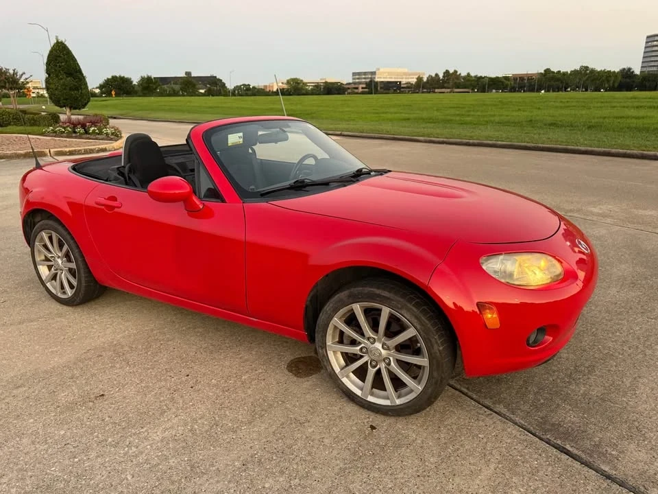2008 Mazda NC MX-5 Miata - Image 15 of 19