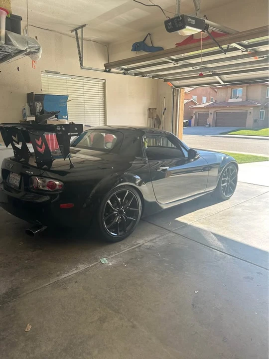 2008 Mazda NC MX-5 Miata - Image 5 of 7