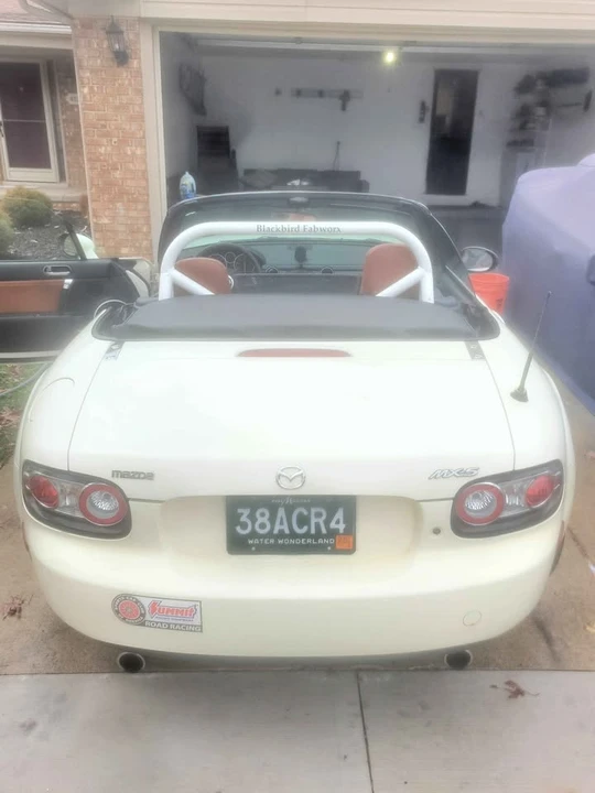 2008 Mazda NC MX-5 Miata - Image 3 of 15