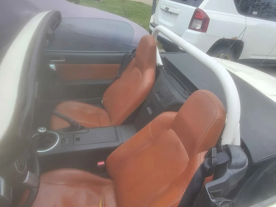 2008 Mazda NC MX-5 Miata - Image 7 of 15