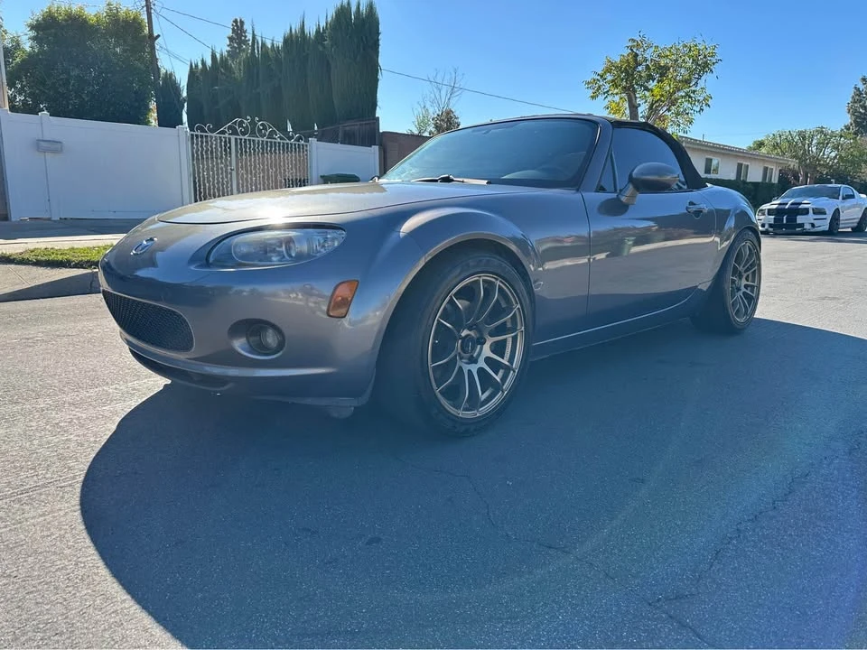 2008 Mazda NC MX-5 Miata - Image 5 of 11