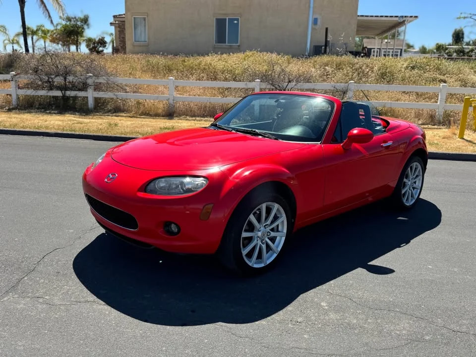 2008 Mazda NC MX-5 Miata - Image 5 of 11