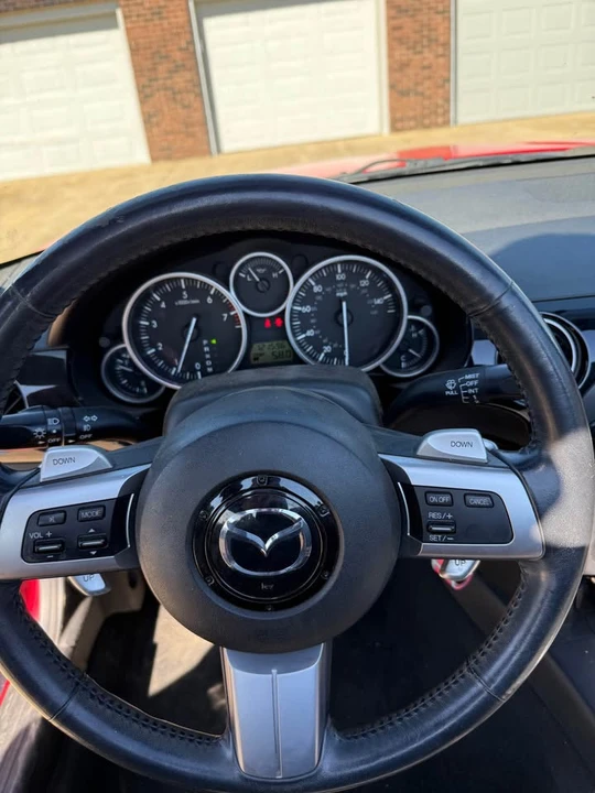 2008 Mazda NC MX-5 Miata - Image 6 of 7