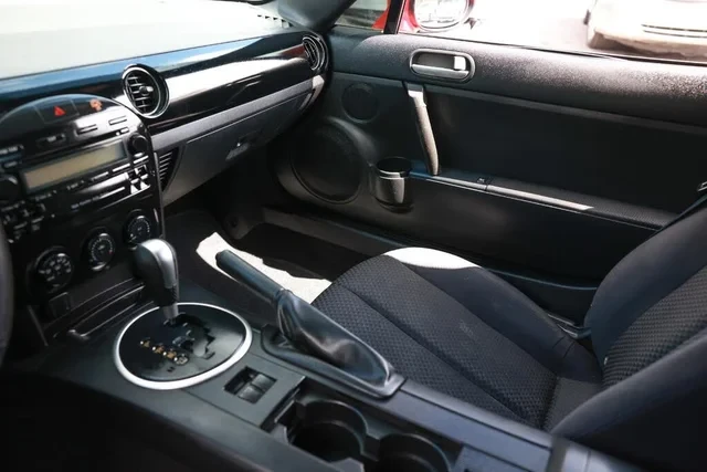 2008 Mazda NC MX-5 Miata - Image 15 of 19