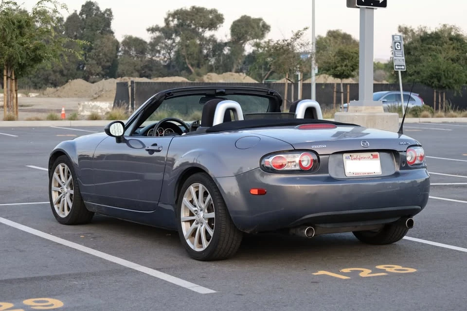 2008 Mazda NC MX-5 Miata - Image 2 of 18