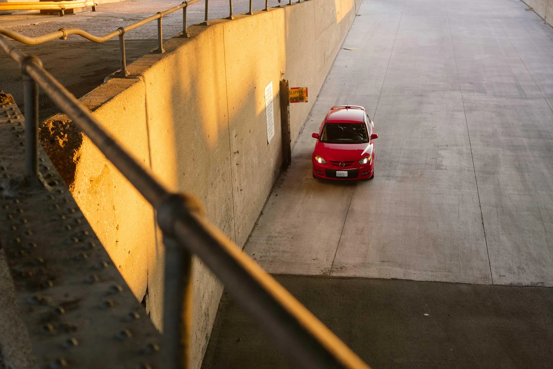 2008 Mazda Mazdaspeed 3 1st Gen - Image 21 of 31