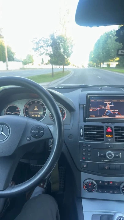 2008 Mercedes-Benz E-Class - Image 4 of 6